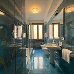 App 2 Bedr 2 Bathr 5