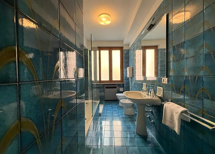 App 2 Bedr 2 Bathr 5 From Arena 2 From Piazza Delle Erbe Verona